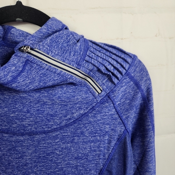 Lululemon Run Back On Track Hoodie Pullover Heathered Pigment Blue Size 8 - Picture 4 of 12